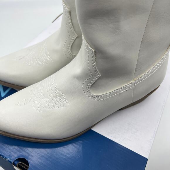 Arizona Jean Co Womens Maybrook Block Heel Cowboy Boots Cream Size 9M - Picture 4 of 11